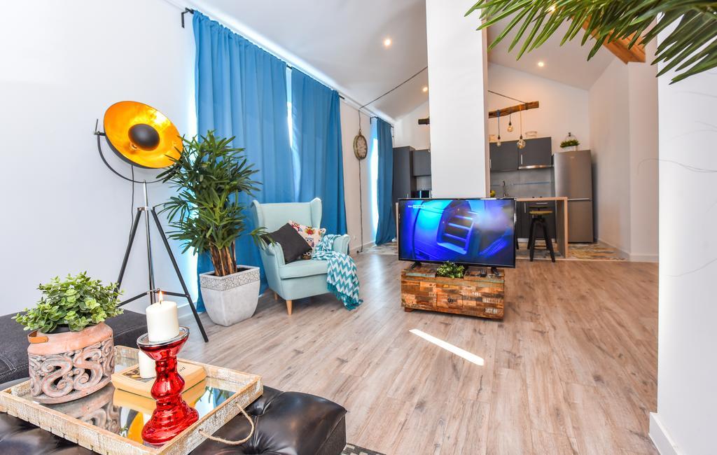 Parliament & River View Apartments Bucureşti Ngoại thất bức ảnh